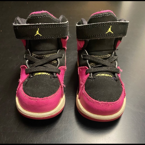 Jordan Other - Nike air Jordan ( toddler size 8 )